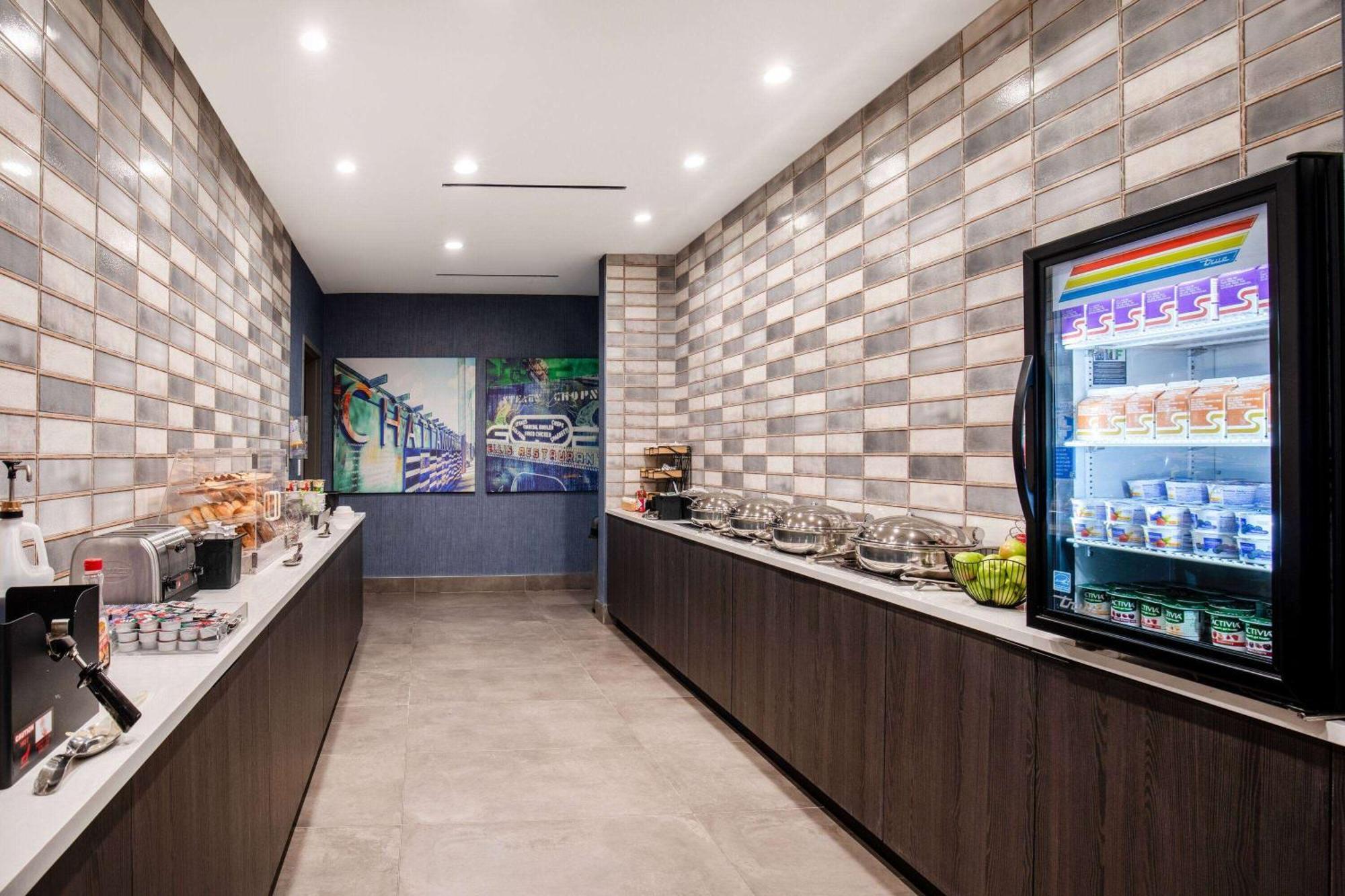 La Quinta Inn & Suites By Wyndham Chattanooga Downtown/South Εξωτερικό φωτογραφία